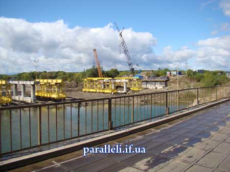 На дорозі державного значення Стрий-Чернівці-Мамалига будують новий міст На дорозі державного значення Стрий-Чернівці-Мамалига будують новий міст
