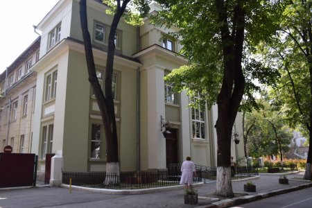 В Івано-Франківську проводиться ремонт лікарень