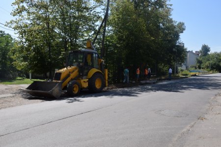 Продовжуються ремонтні роботи в мікрорайоні «Опришівці»
