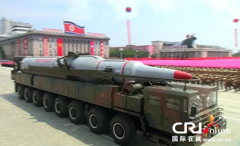 Военный парад в Пхеньяне