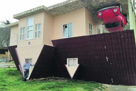 В Україні уклали рейтинг найнезвичніших будівель