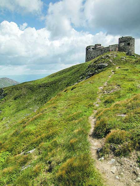 В Україні уклали рейтинг найнезвичніших будівель