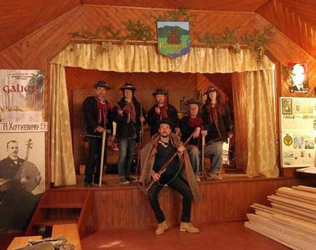 Ентузіасти зняли фільм про загадкових українських горян