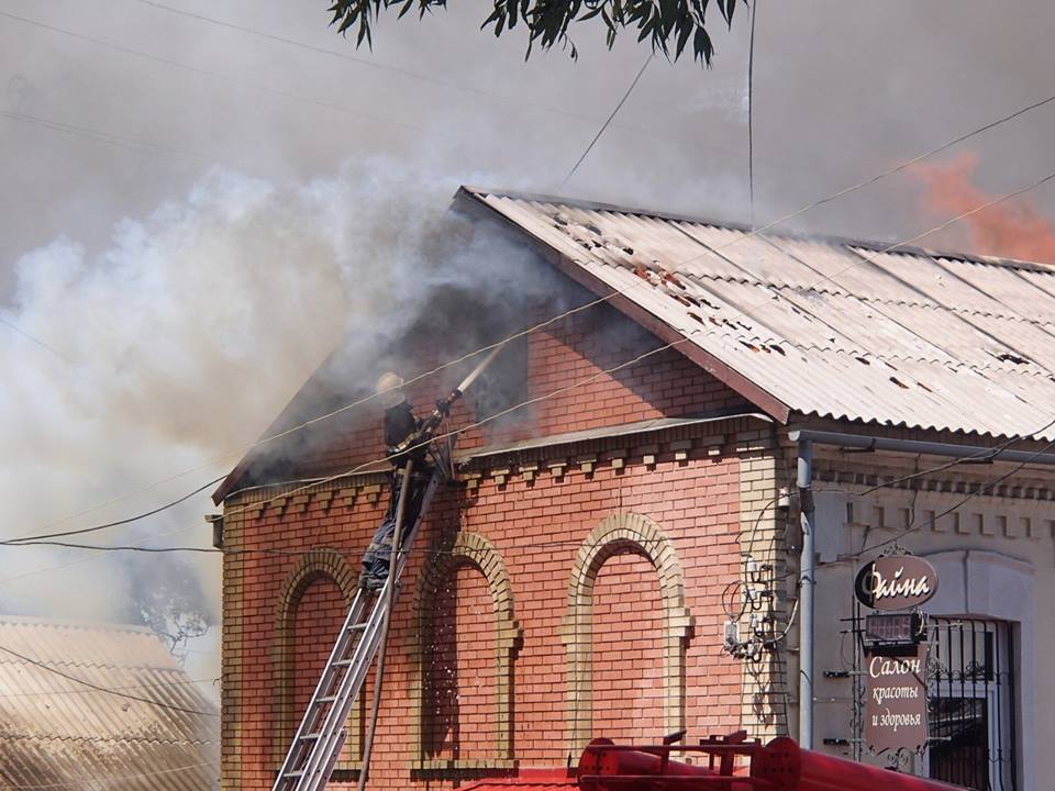 10564717_711105072259803_1356692279_n