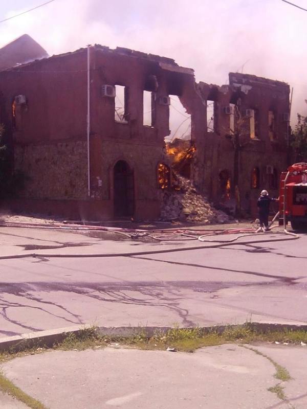 10543085_711127108924266_147120014_n