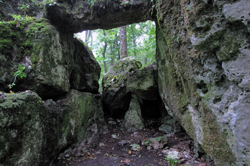 Ось так виглядають дольмени