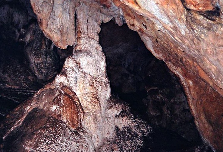 Печерні камені