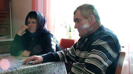 Працівники СБУ Прикарпаття допомогли грошима сім'ям загиблих правоохоронців