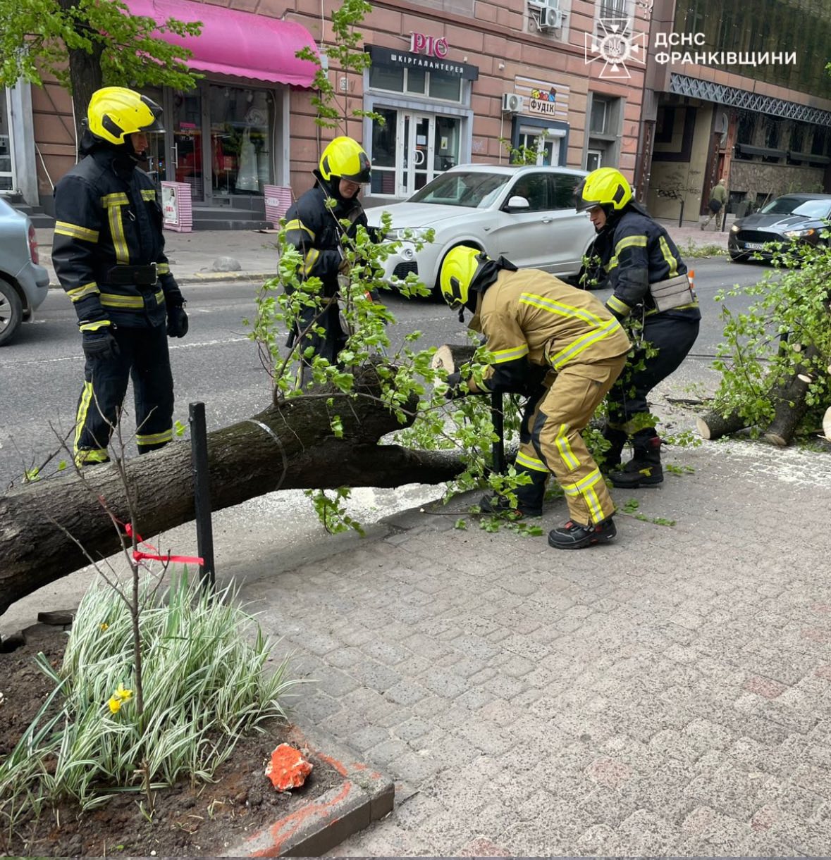 фото з місця падіння
