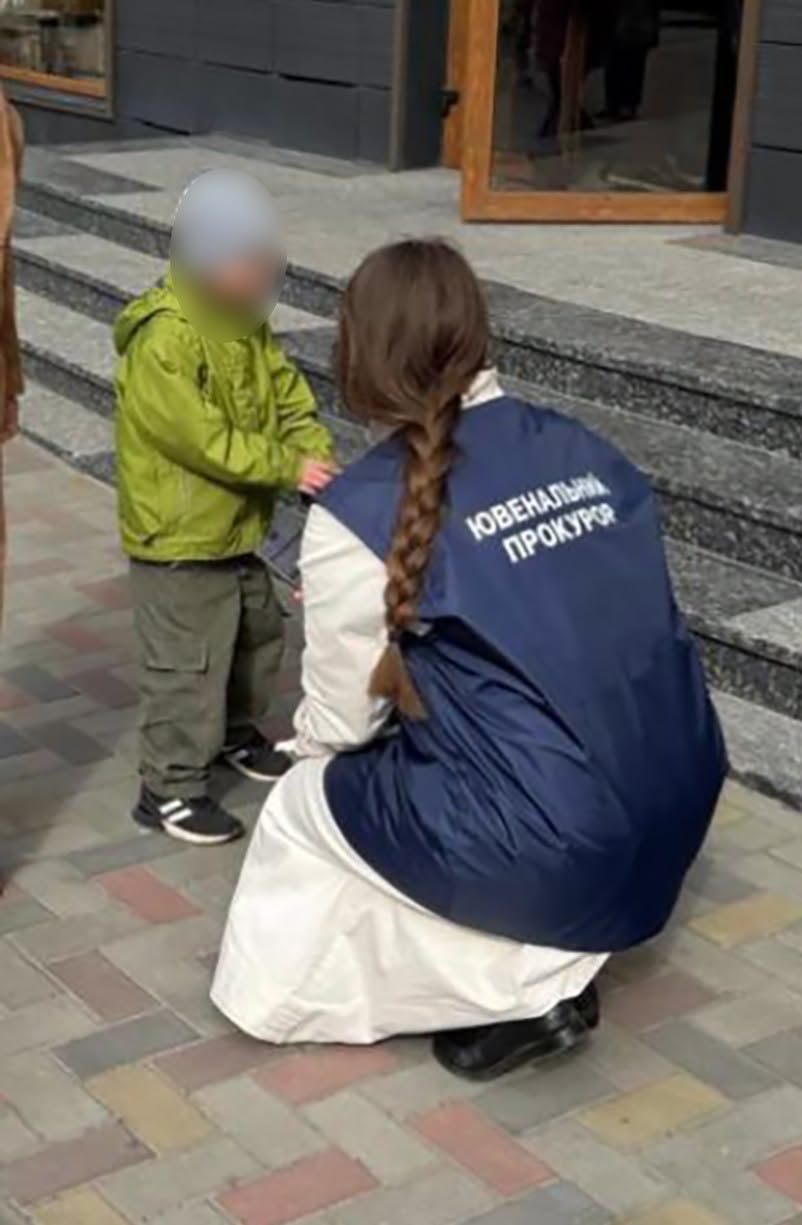 фото з матеріалів справи
