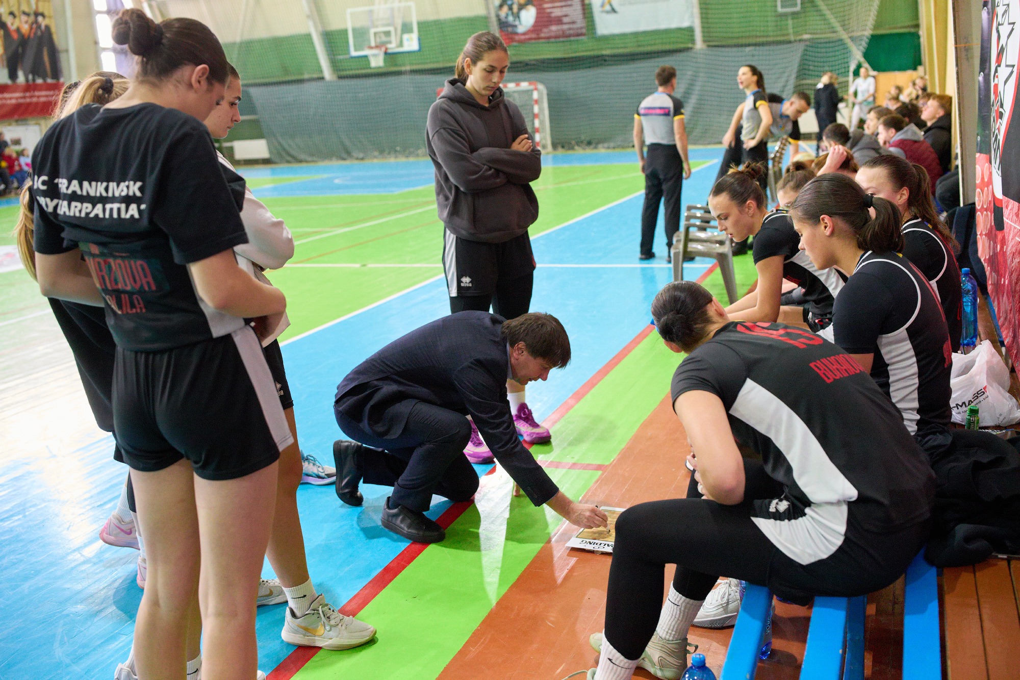 Змагання з баскетболу