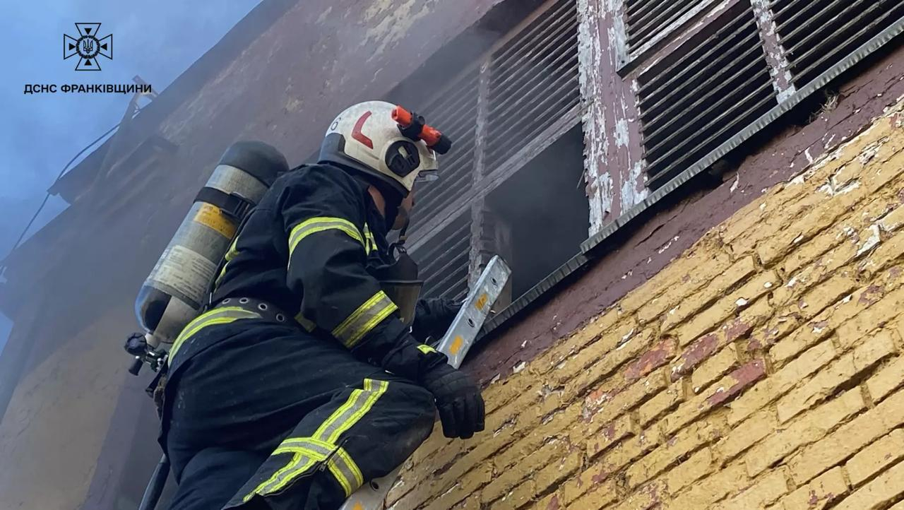 фото з місця пожежі